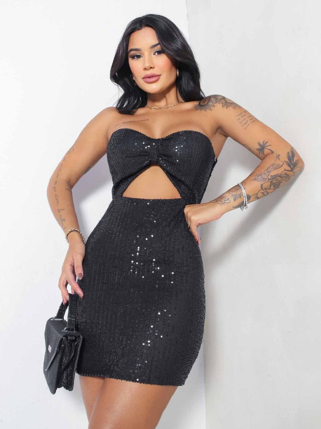 Vestido Tule Paetê Com Mangas Removíveis.