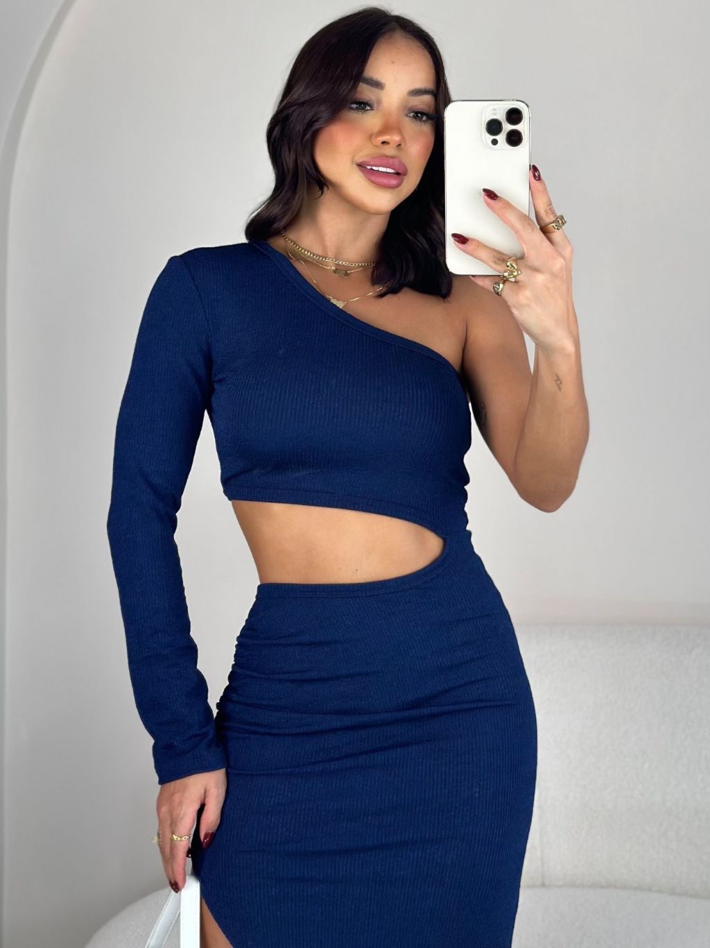 Vestido Mídi Manga Única Unilateral na Cintura Moda Lunii