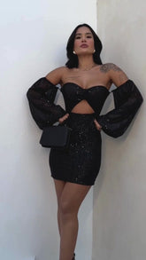 Vestido Tule Paetê Com Mangas Removíveis.