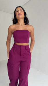 Conjunto Alfaiataria Calça Cargo com Bolso Lateral e Top sem Alça da Lunii Coleção Outono Inverno