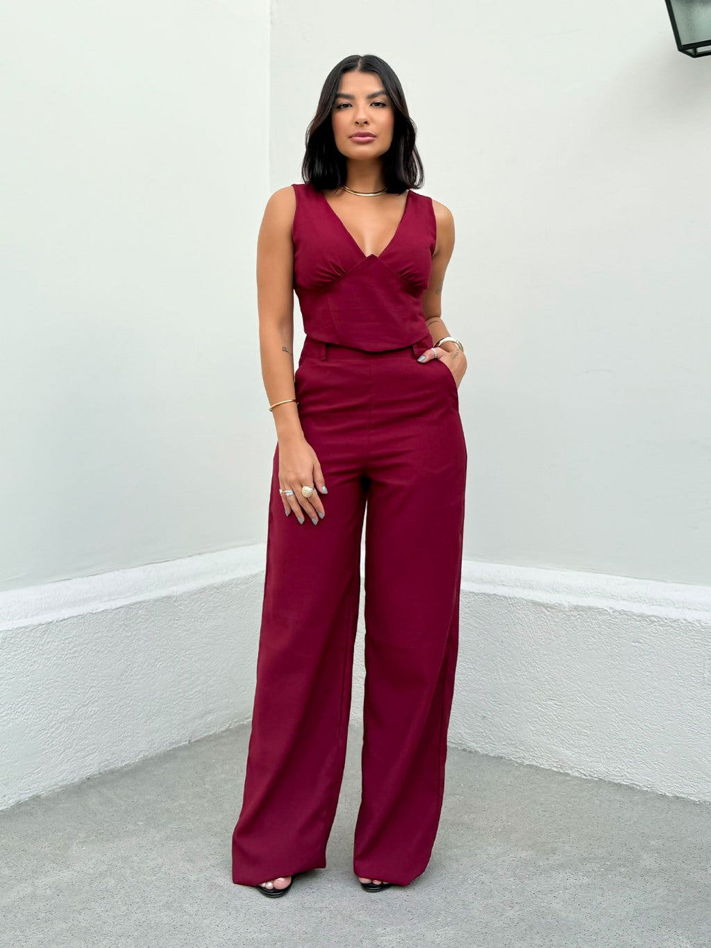 Conjunto Top Decote em V e Calça Wide Leg Marrant Lívia Coleção Outono/Inverno Lunii