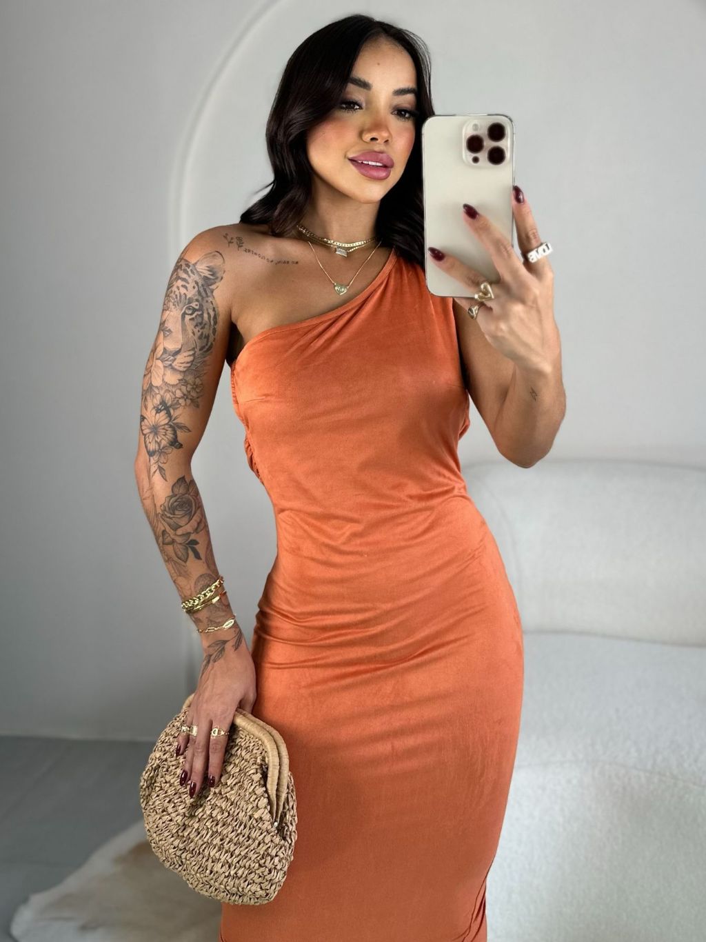 Vestido Drapeado Cordões Fenda Barra Traseira da Saia Lunii