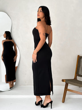 Vestido Feminino Tomara Que Caia Midi Tubinho Em Neoprene Com Bojo Elegante