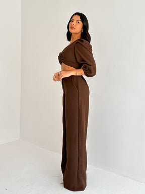 Conjunto Top Manga Única Balonê e Calça Pantalona em Linhão Gabriela Marca LUNII